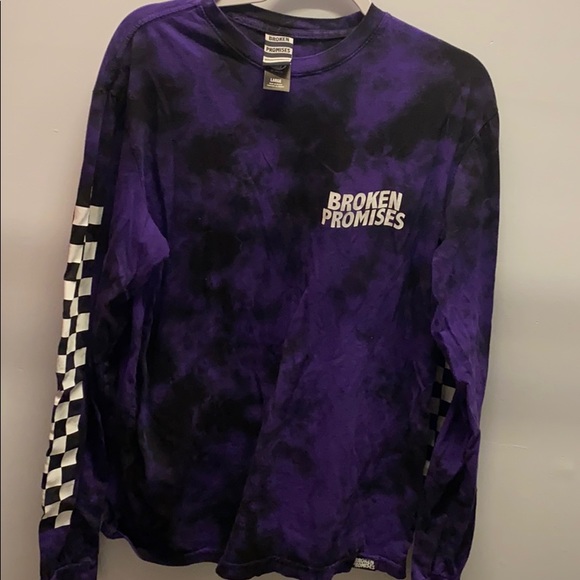 Broken promises long sleeve - Picture 1 of 2